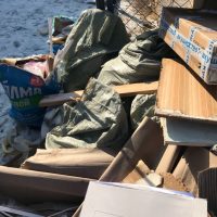 520445396_w640_h640_2017k10_16v35